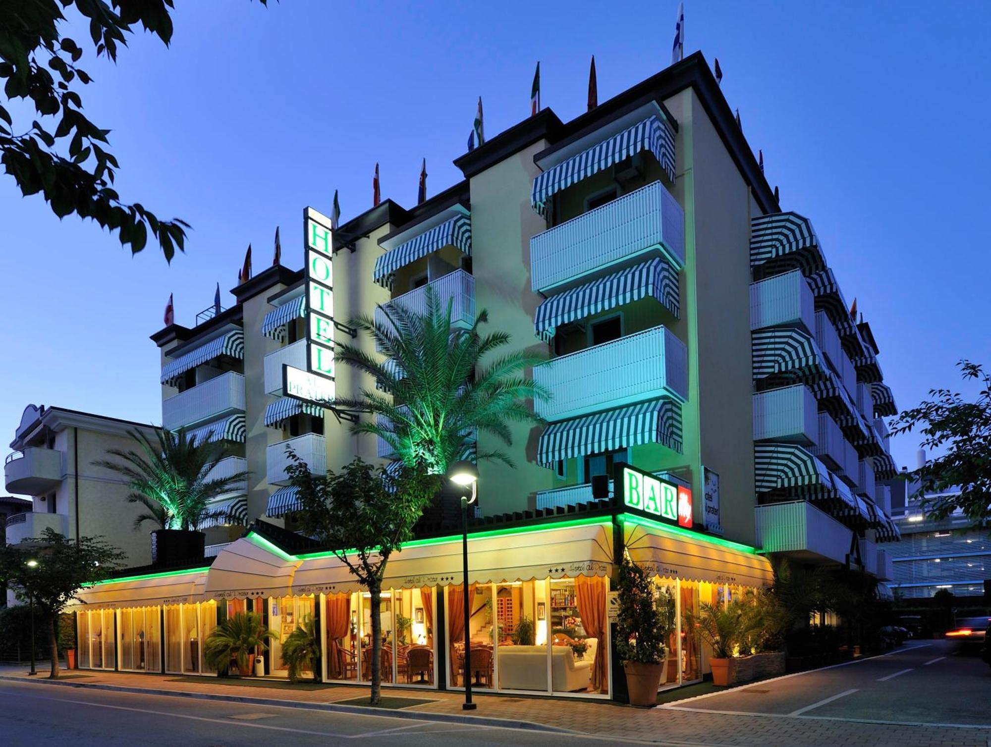 Hotel Al Prater Lignano Sabbiadoro Bagian luar foto