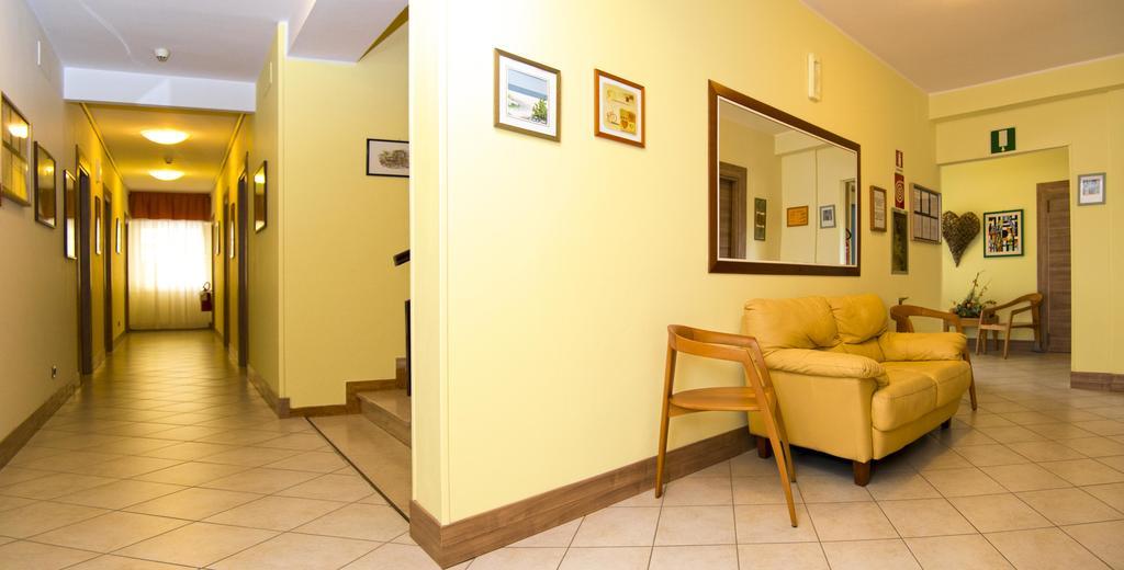 Hotel Al Prater Lignano Sabbiadoro Bagian luar foto